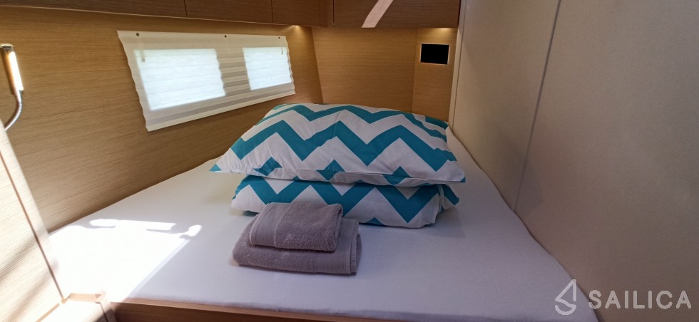 Hanse 588 - Yacht Charter Sailica