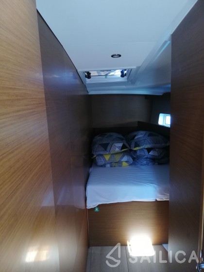 Sun Odyssey 490 - Yacht Charter Sailica