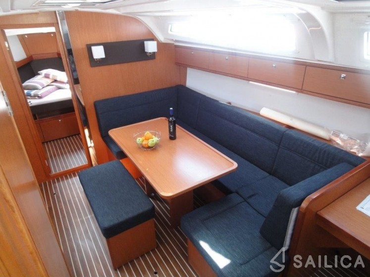 Bavaria 41 Cruiser - Yacht Charter Sailica