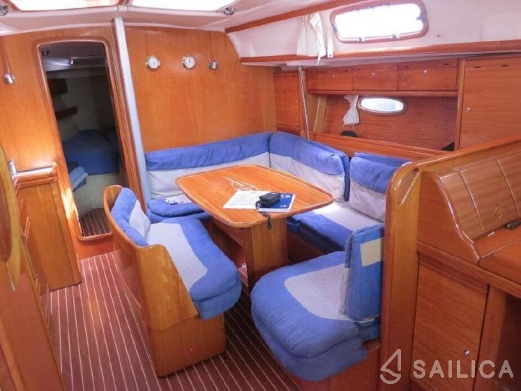 Bavaria 39 Cruiser - Yacht Charter Sailica