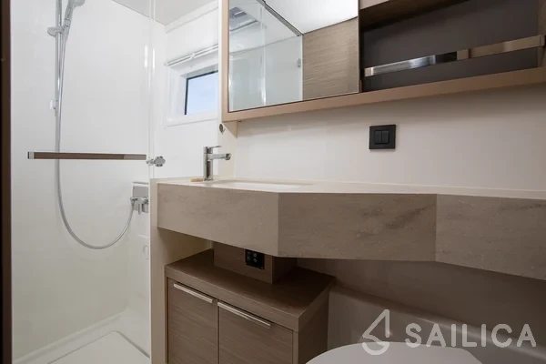 Lagoon 46  - Yacht Charter Sailica