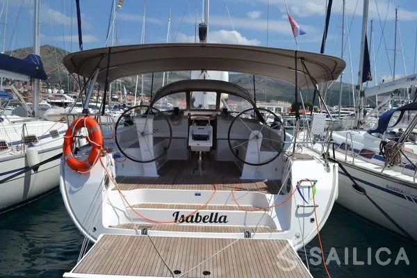 Bavaria 51 Cruiser - Yacht Charter Sailica