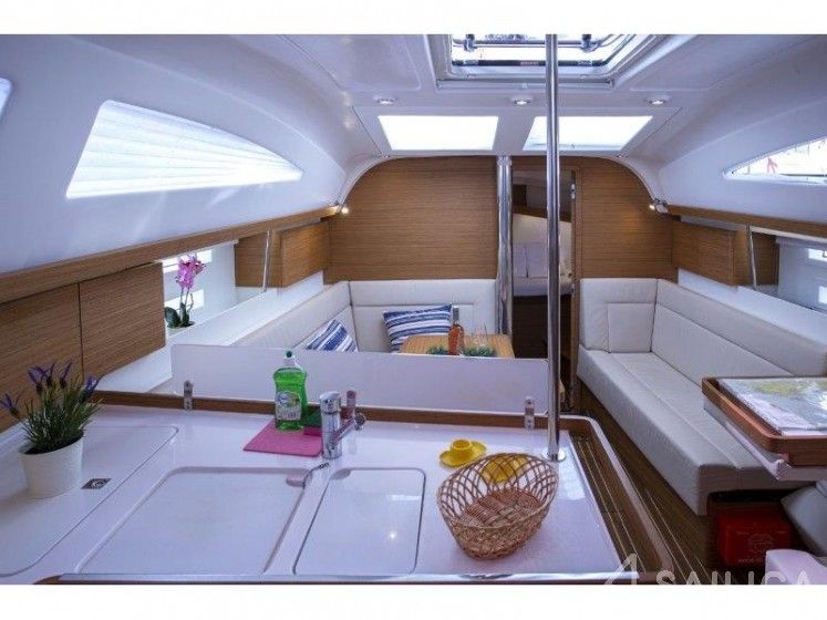 Elan 40 Impression - Yacht Charter Sailica