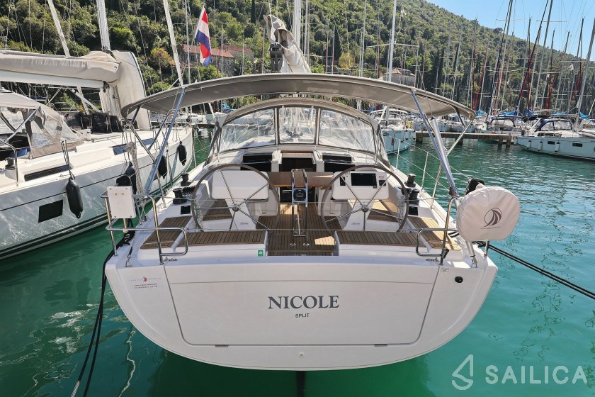 Hanse 458 - Yacht Charter Sailica