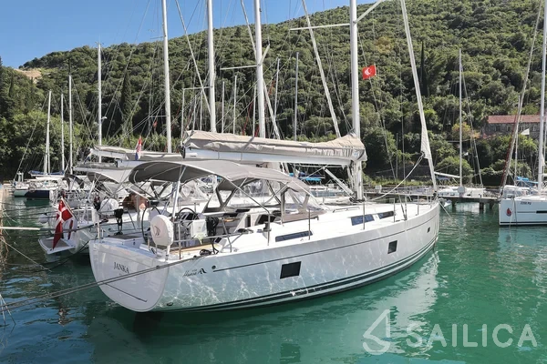 Hanse 458 - Yacht Charter Sailica