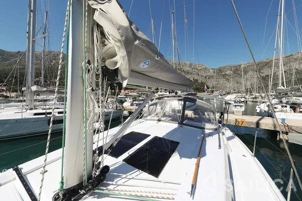Hanse 458 - Yacht Charter Sailica