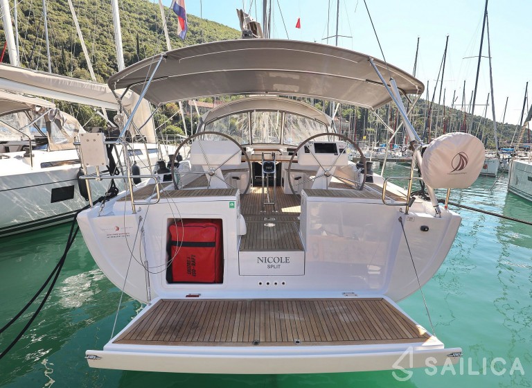 Hanse 458 - Yacht Charter Sailica