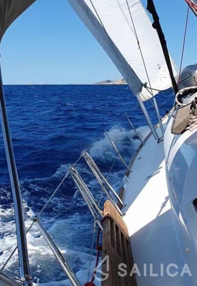 Sun Odyssey 439 - Yacht Charter Sailica