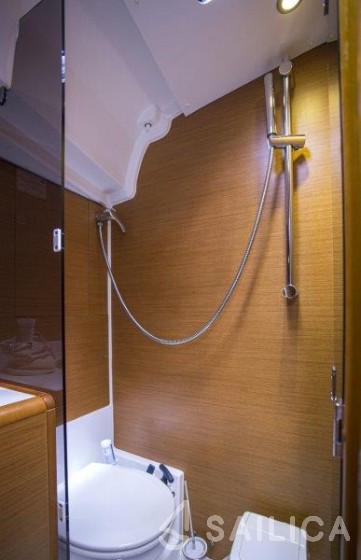 Sun Odyssey 439 - Yacht Charter Sailica