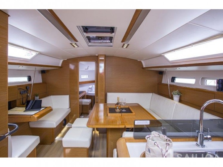Sun Odyssey 439 - Yacht Charter Sailica