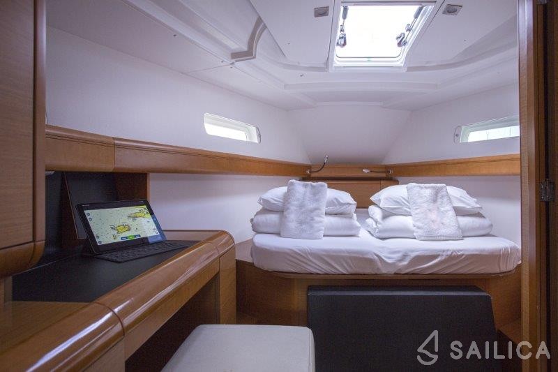 Sun Odyssey 439 - Yacht Charter Sailica