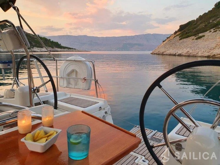 Sun Odyssey 439 - Yacht Charter Sailica