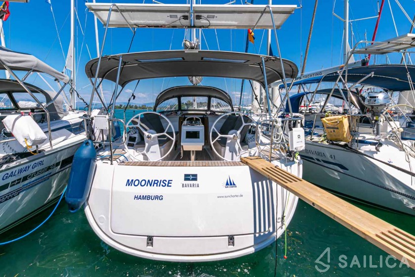 Bavaria 34 Cruiser - Yacht Charter Sailica