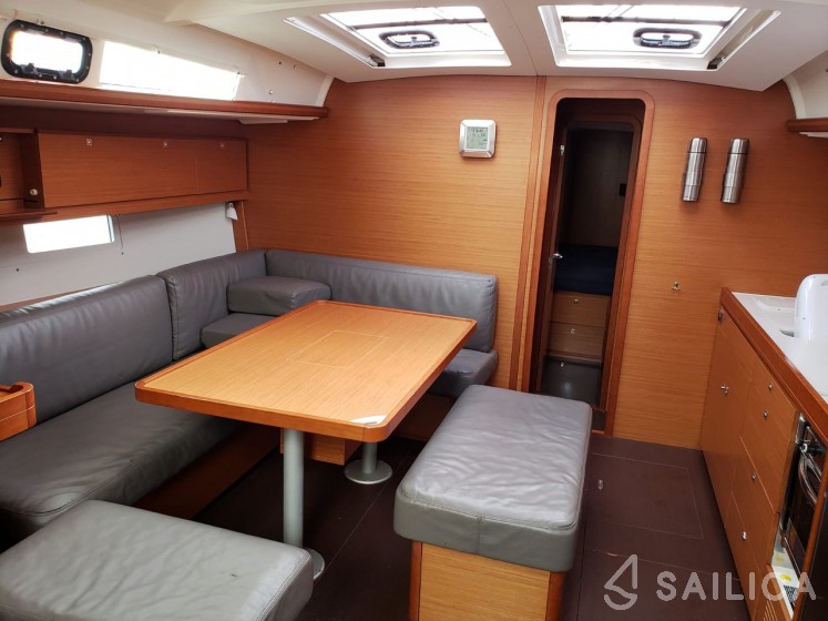 Dufour 460 GL - Yacht Charter Sailica