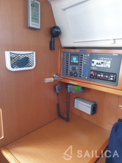 Bavaria 32 Cruiser - Yacht Charter Sailica