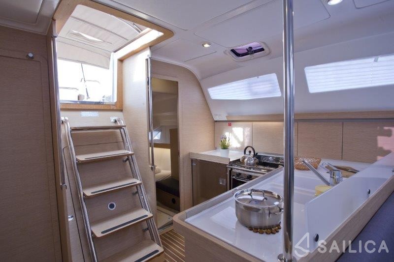 Elan 45 Impression - Yacht Charter Sailica