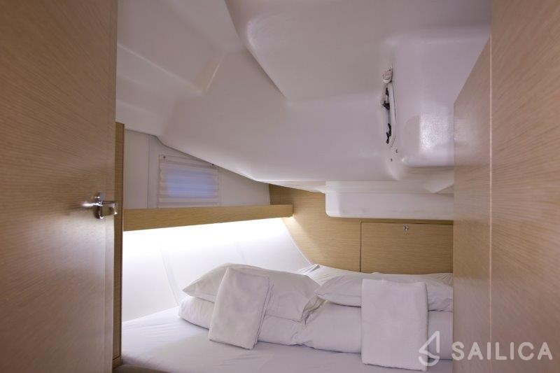 Elan 45 Impression - Yacht Charter Sailica