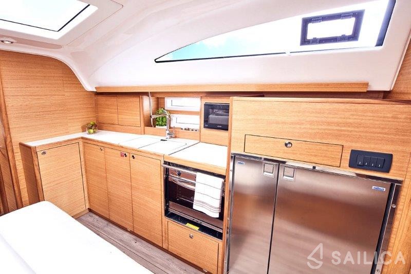 Elan Impression 45.1 - Yacht Charter Sailica