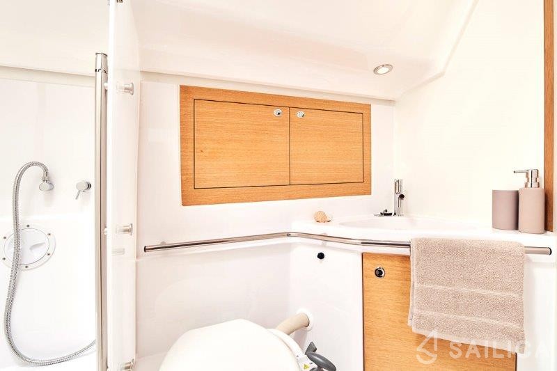 Elan Impression 45.1 - Yacht Charter Sailica