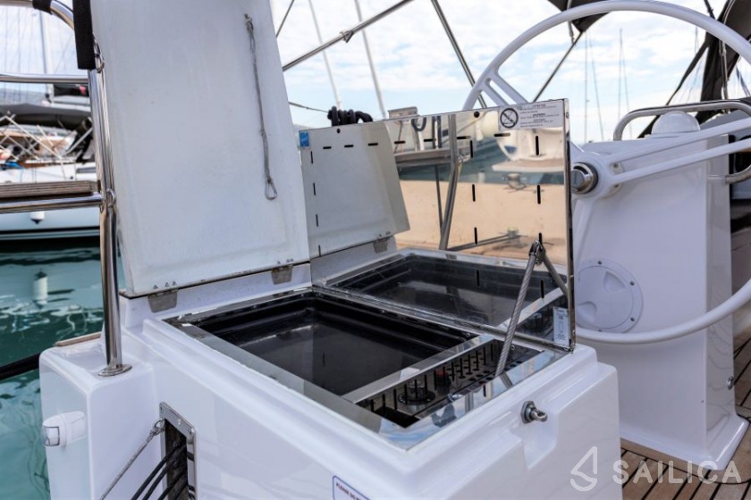 Elan Impression 45.1 - Yacht Charter Sailica