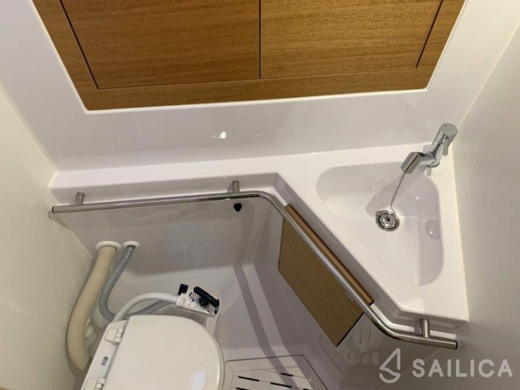Elan Impression 45.1 - Yacht Charter Sailica