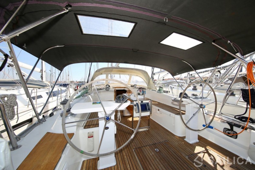Bavaria 45 Cruiser - Yacht Charter Sailica