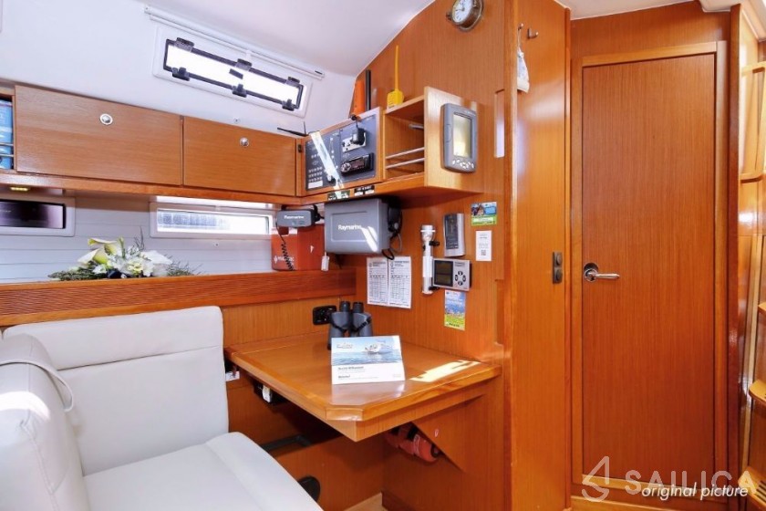 Bavaria 45 Cruiser - Yacht Charter Sailica