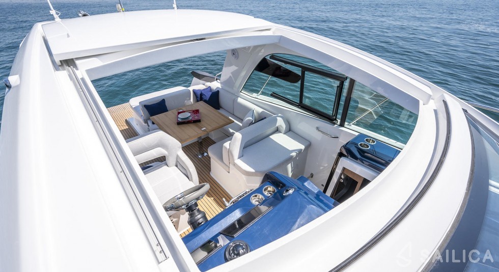 Gran Turismo 36 - Yacht Charter Sailica