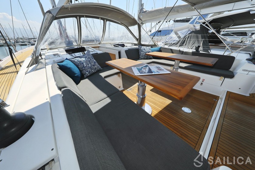 Hanse 588 - Yacht Charter Sailica