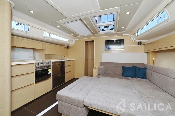 Hanse 508 - Yacht Charter Sailica