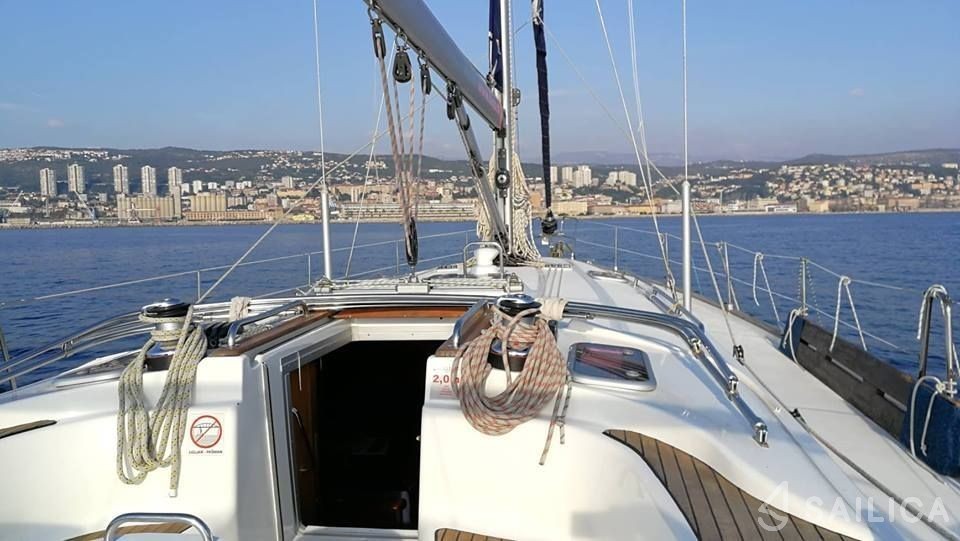 Bavaria 49 - Yacht Charter Sailica