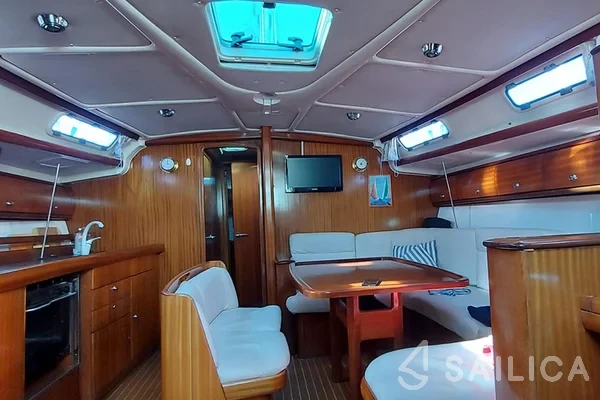 Bavaria 44 - Yacht Charter Sailica