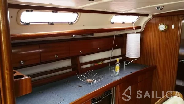 Bavaria 44 - Yacht Charter Sailica