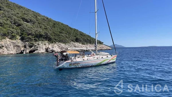 Bavaria 44 - Yacht Charter Sailica