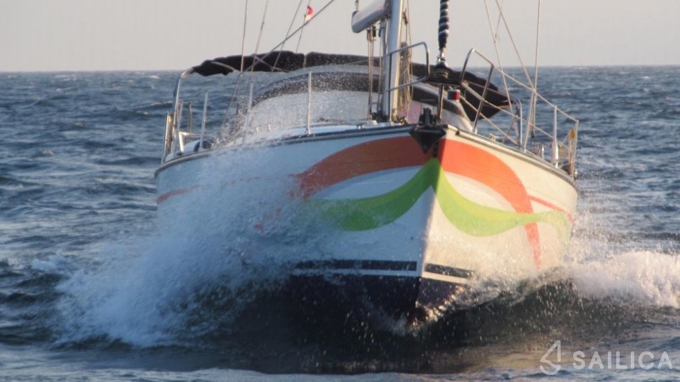 Bavaria 44 - Yacht Charter Sailica