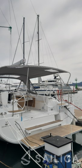 Oceanis 40.1 - Yacht Charter Sailica