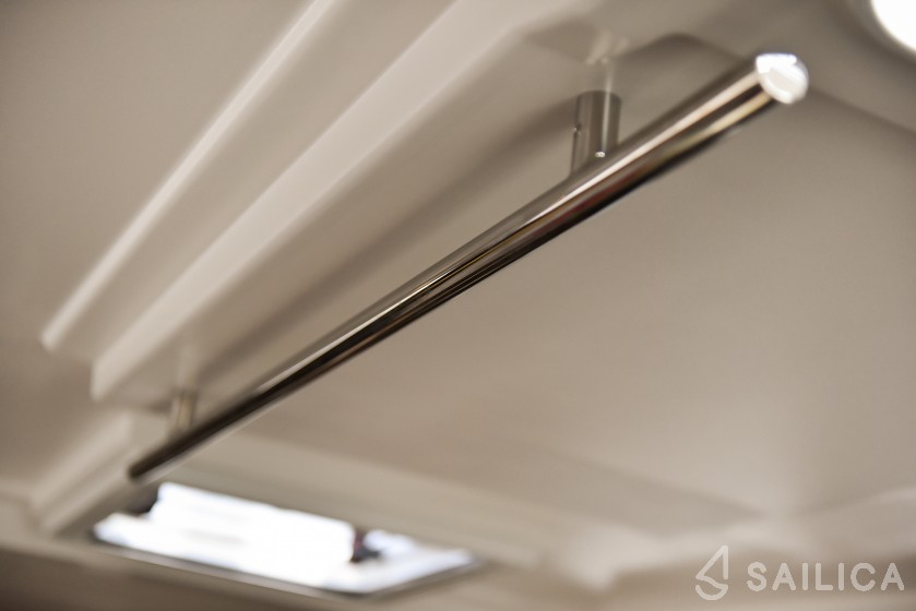 Oceanis 40.1 - Yacht Charter Sailica