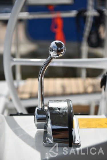 Oceanis 40.1 - Yacht Charter Sailica
