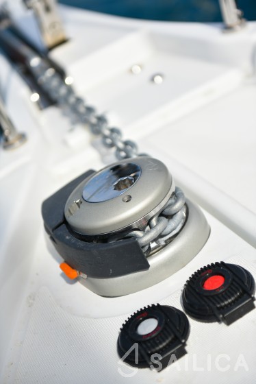 Oceanis 40.1 - Yacht Charter Sailica
