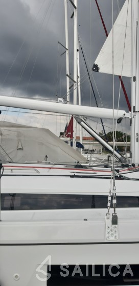 Oceanis 40.1 - Yacht Charter Sailica
