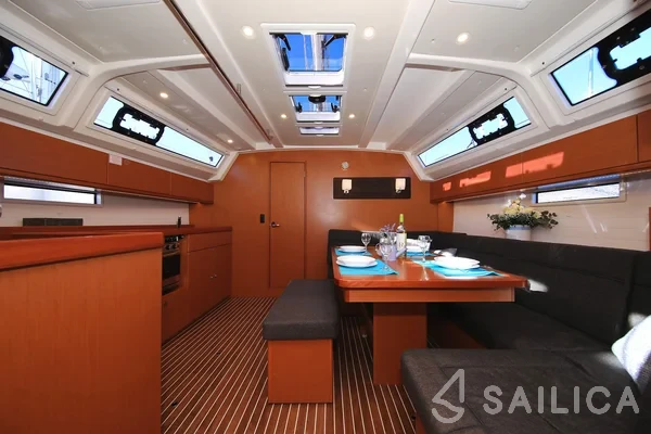 Bavaria 46 Cruiser - Yacht Charter Sailica