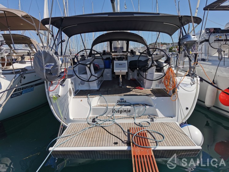 Bavaria 46 Cruiser - Yacht Charter Sailica