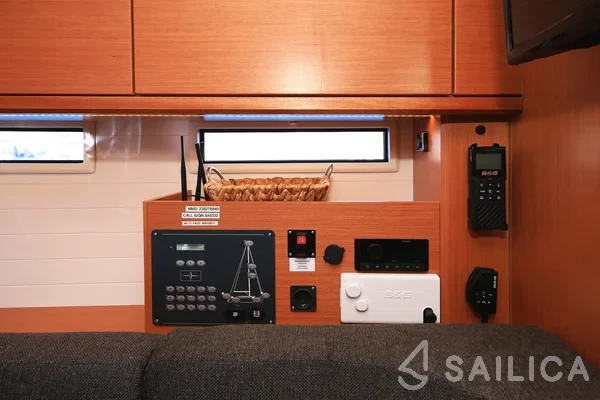 Bavaria 46 Cruiser - Yacht Charter Sailica