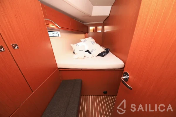 Bavaria 46 Cruiser - Yacht Charter Sailica