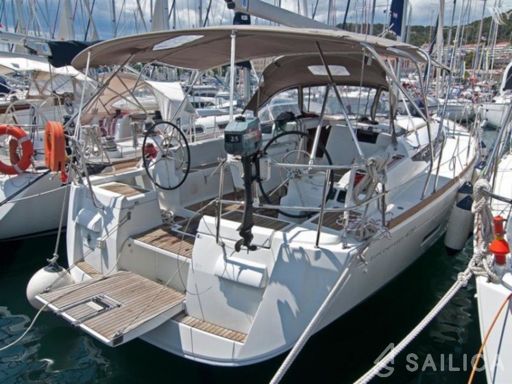 Sun Odyssey 439 - Yacht Charter Sailica