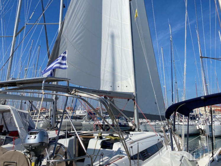 Sun Odyssey 439 - Yacht Charter Sailica