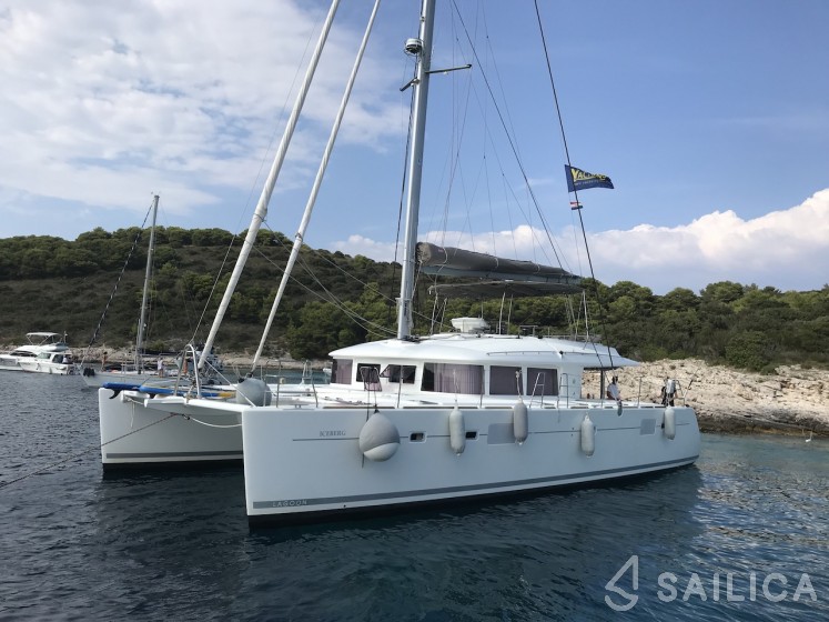 Lagoon 560 - Yacht Charter Sailica