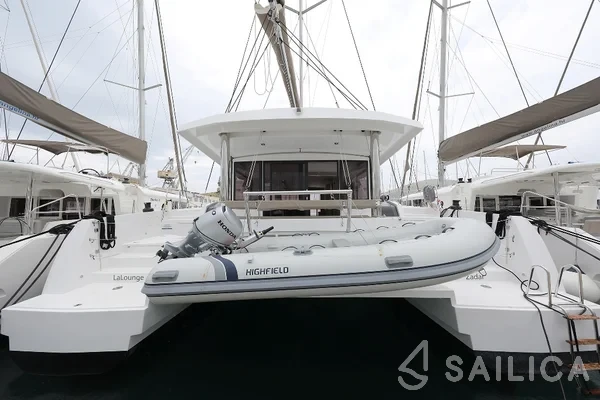 Bali 5.4. - Yacht Charter Sailica