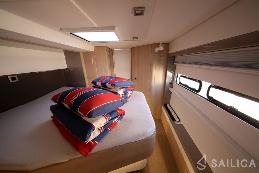 Bali 5.4. - Yacht Charter Sailica