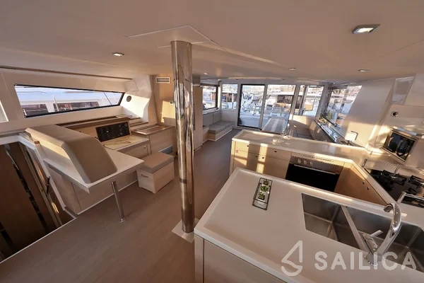 Bali 5.4. - Yacht Charter Sailica
